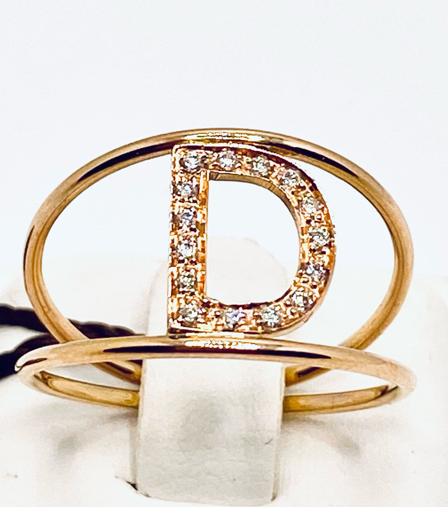 Anello iniziale in oro rosa art.AN-D R