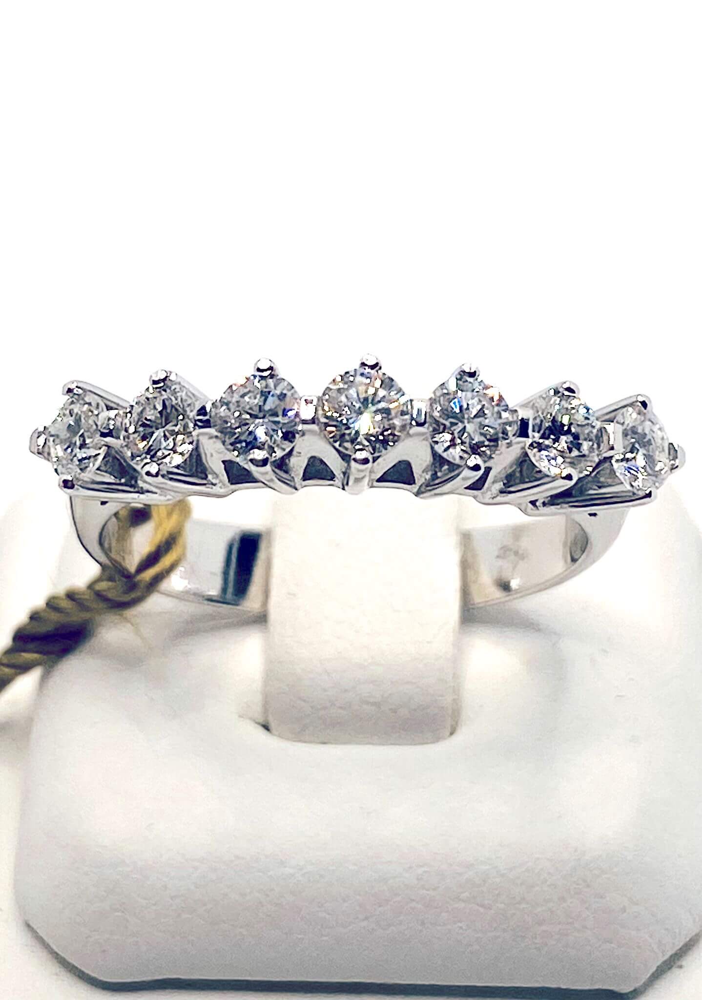 Anello veretta oro bianco e diamanti ARMONIE art.AN011