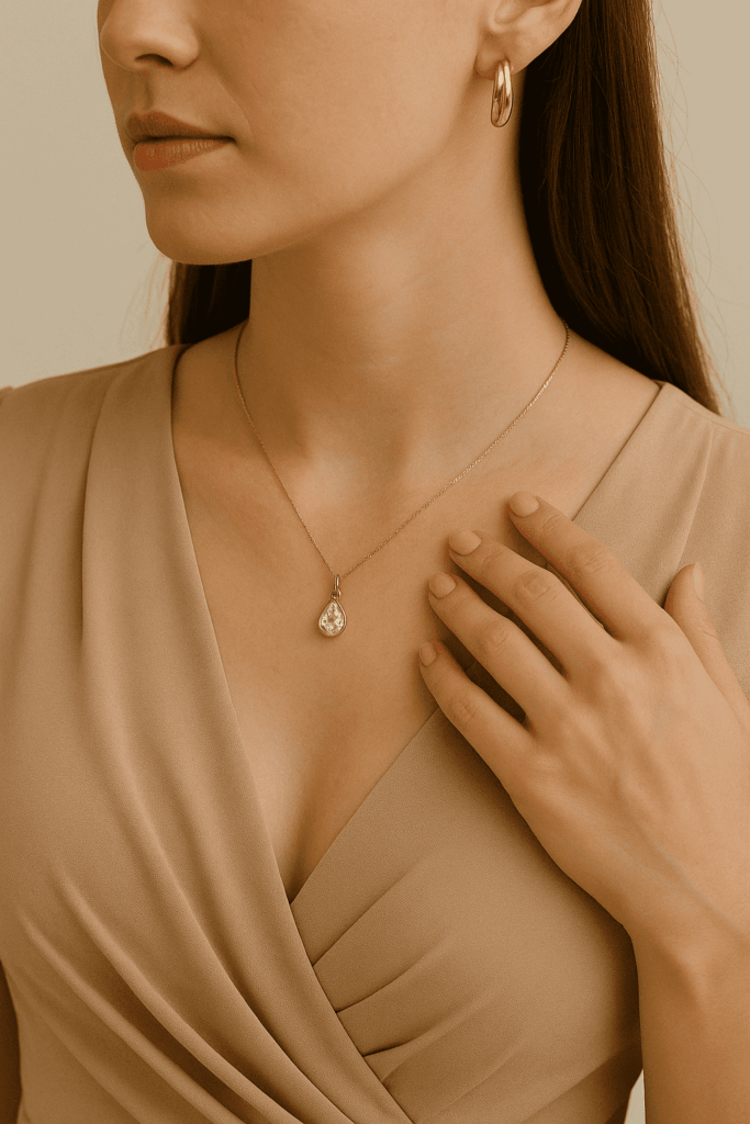Come scegliere i gioielli giusti in base alla forma del viso
